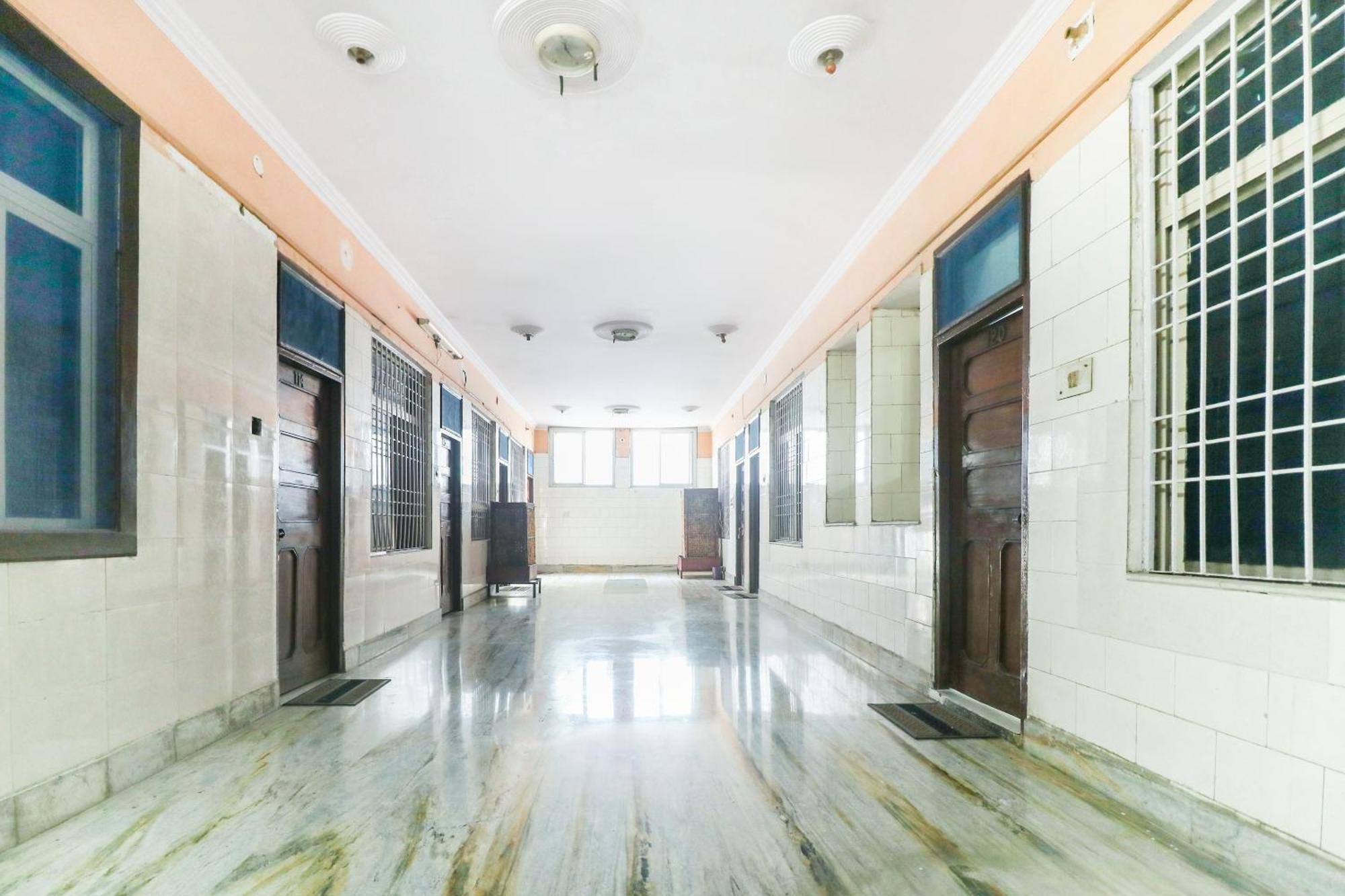 Spot On Hotel Anand Bhawan Aligarh Exterior photo