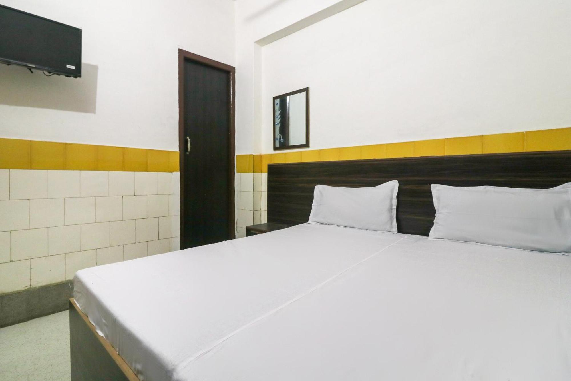 Spot On Hotel Anand Bhawan Aligarh Exterior photo