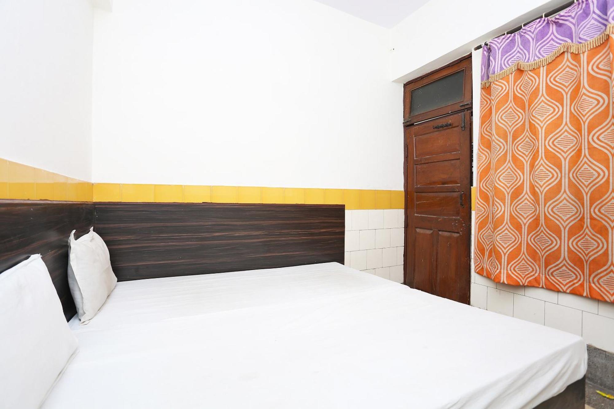 Spot On Hotel Anand Bhawan Aligarh Exterior photo